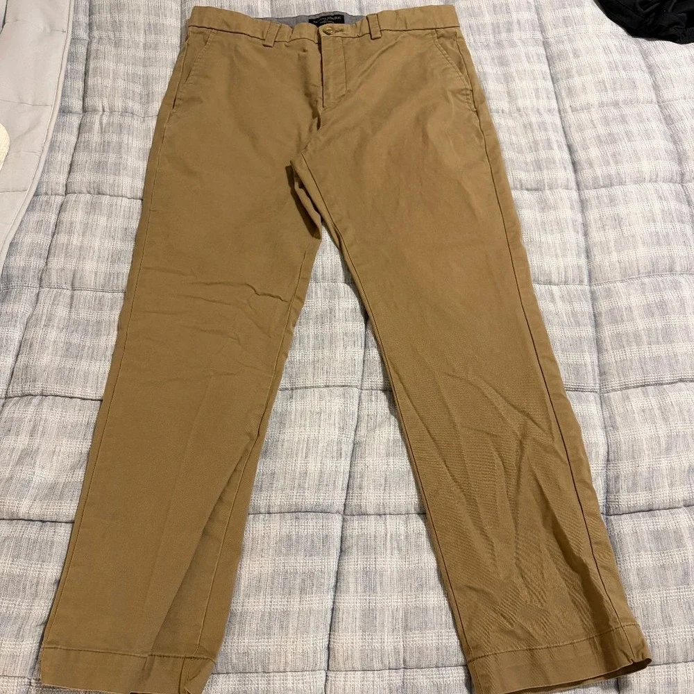 Banana Republic Chino Pants Aiden Str Mens 33x30 Khaki Tan Cotton Blend Preowned